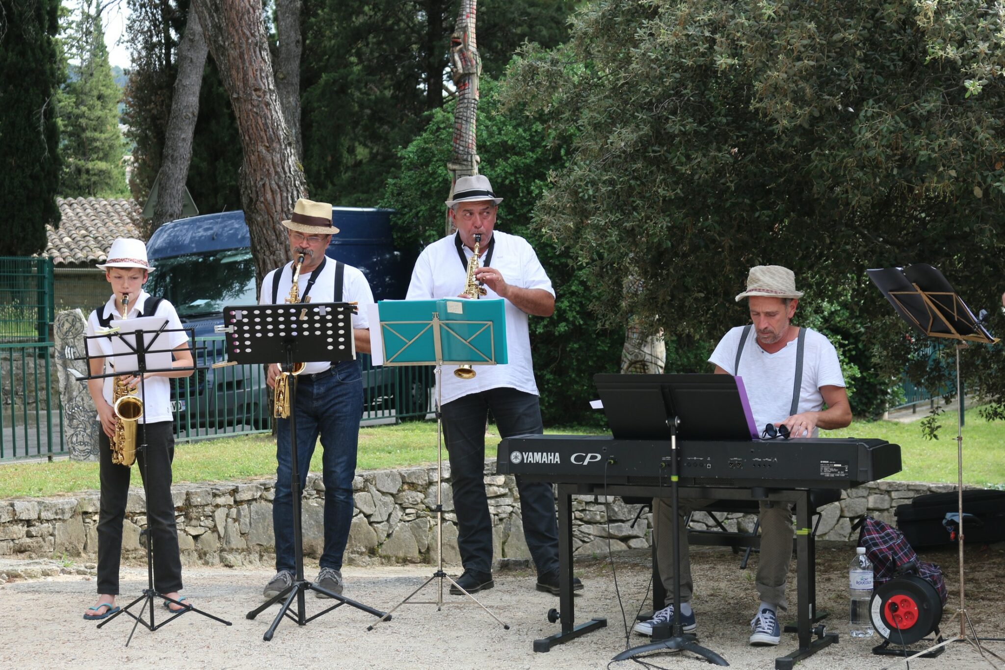 Le Vasio Jazz Band, groupe de musicien de niveau avancé, lors d'un concert donné par l'école de musique Vaison Ventoux.